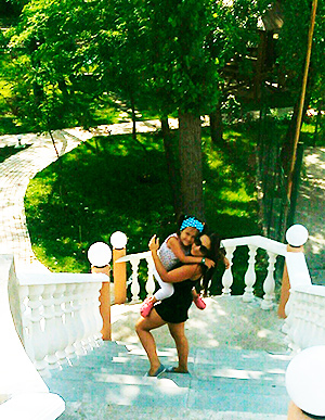 Dasha on vacation with her daughter
